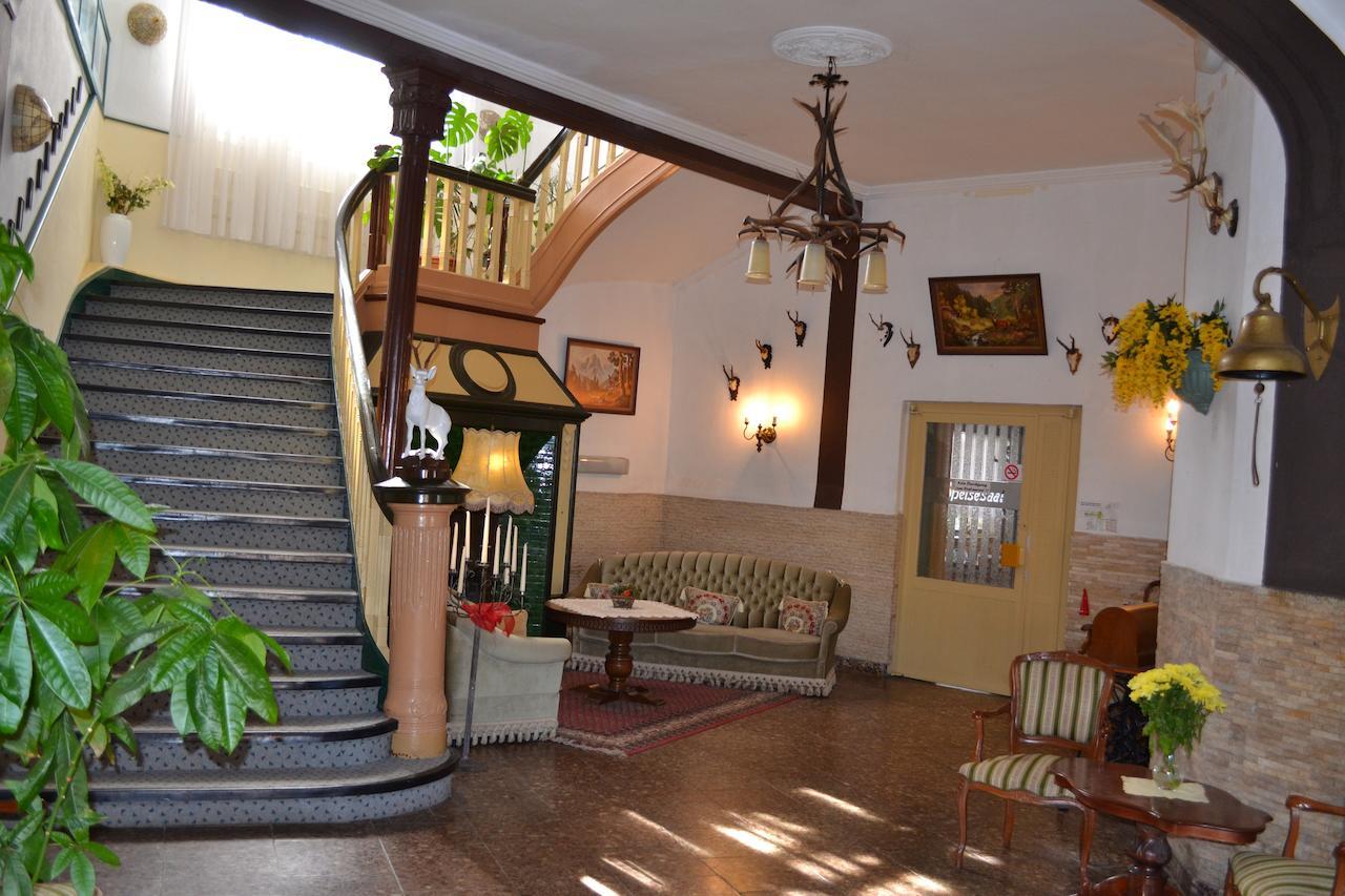 Hotel Weisser Hirsch Schwarzburg Екстериор снимка
