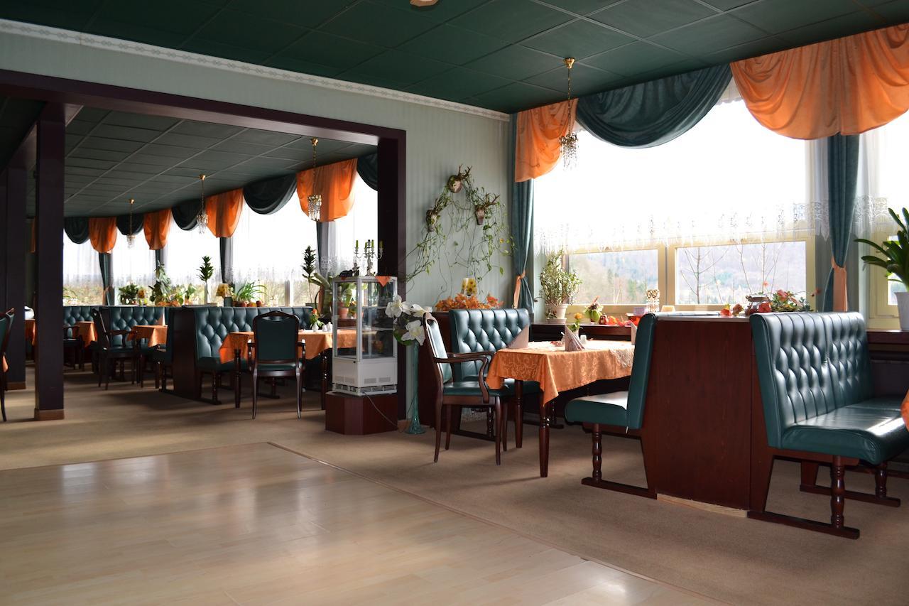 Hotel Weisser Hirsch Schwarzburg Екстериор снимка