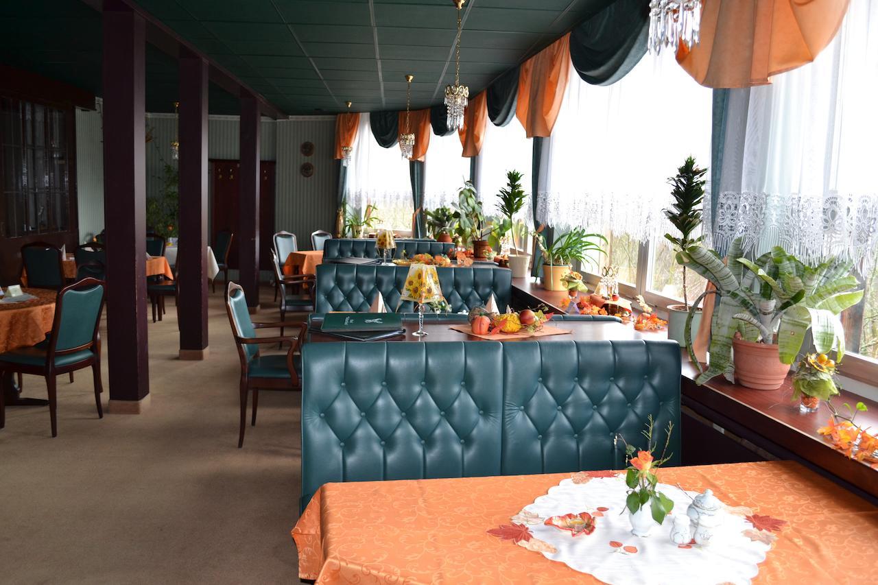 Hotel Weisser Hirsch Schwarzburg Екстериор снимка